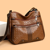 Multi-compartment Woven Single Shoulder Messenger Bag