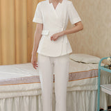 Health Care And Beauty Salon Front Desk Suit