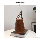 Niche Leather Seaside Vacation Handbag