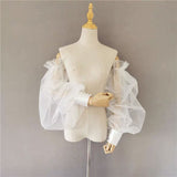 Exaggerated Photography To Cover Wedding Accessories